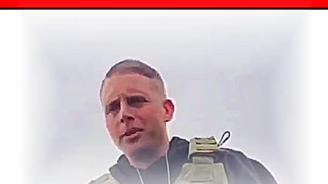 Cop pulls liberal idiot off to the side of the road and actually saves them