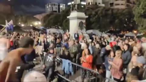 RAVE OUTSIDE PARLIAMENT NEW ZEALAND 14/2/2022
