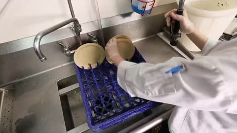 Basic Food Safety_ Chapter 5 _Cleaning and Sanitizing_ (English)
