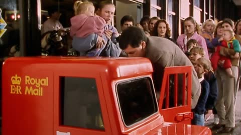 Mr. Bean at pool.-- The funniest moments!--