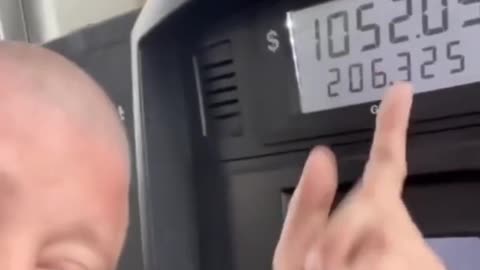 Tennessee trucker sends a wakeup call and everyone needs to listen to it