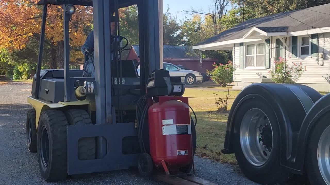 LOADING THE AIR COMPRESSOR