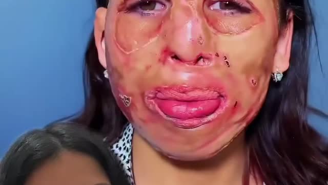 O Poder da Maquiagem. The Power of Makeup