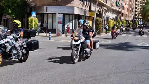 VERSUS MOTO