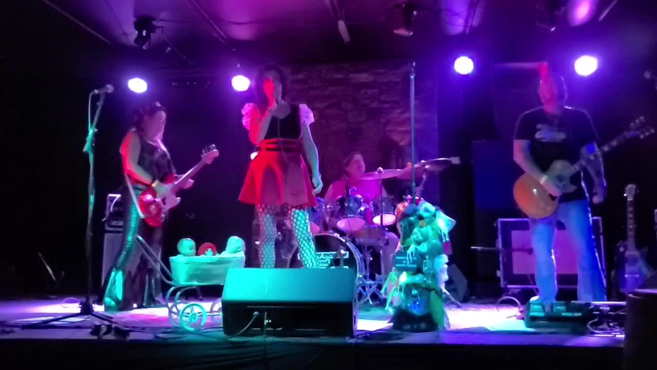 Dirty Dollz And The Tyrants "Dead Romeo"