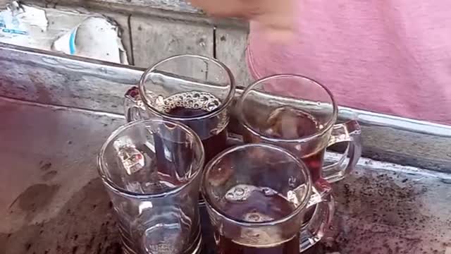 Traditional tea of rural Bengal đ§Ą āĻā§āϰāĻžāĻŽāĻŦāĻžāĻāϞāĻžāϰ āĻāϤāĻŋāĻšā§āϝāĻŦāĻžāĻšā§ āĻāĻž đ§Ą Very nice tea