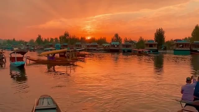 Travel videos "Fun2eat&travel" watch more videos
