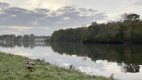 Lake B0WSER in the Fall