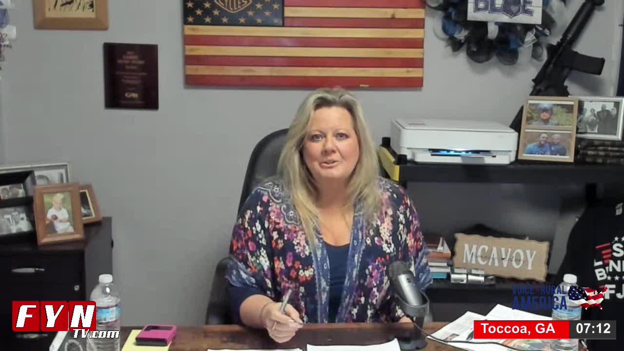 Lori discusses Biden tapping into oil reserves, and more on Christmas Parade tragedy!