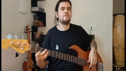 Wayne's Thang - Kenny Garrett Trio - Bass Cover