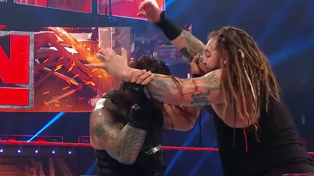 FULL MATCH - Roman Reigns vs . Bray Wyatt: Raw, Full sport