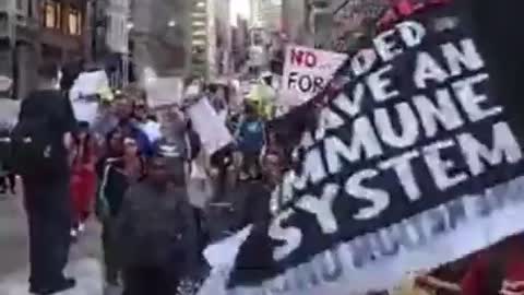 Protest against vaccine mandate in New York City 9-27-2021