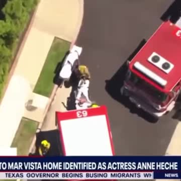 Anne Heche versucht aus Leichensack zu entkommen 2