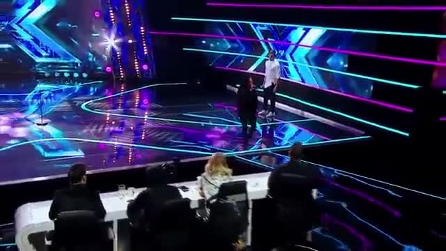 Bella Santiago - Total eclipse of the heart from Bonnie Tyler
