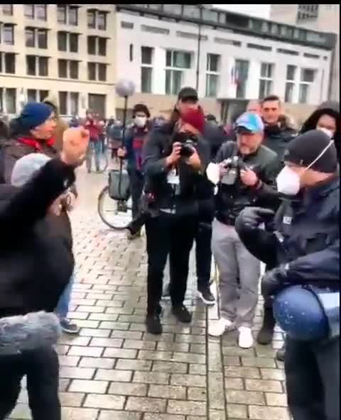 Man arrested for calling cop a fascist