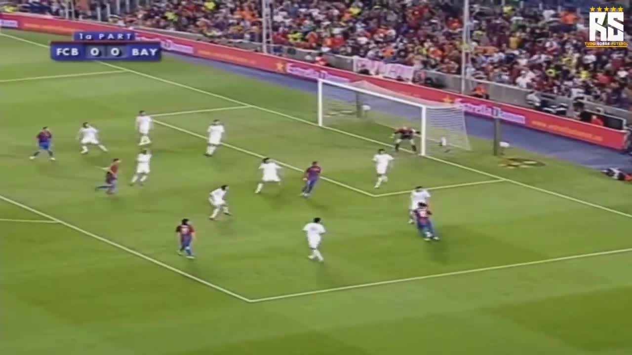 THE DAY RONALDINHO GAÚCHO DESTROYED THE BAYERN OF MUNICH BY OLIVER KAHN