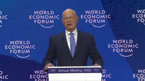 Klaus Schwab su un nuovo possibile virus e sul cambiamento climatico