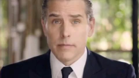 Hunter Biden singing La Cucaracha