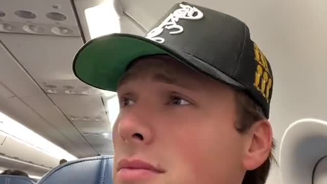 When you don't sit next to your sibling on a plane