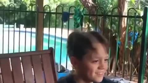 Dad pranks his kids