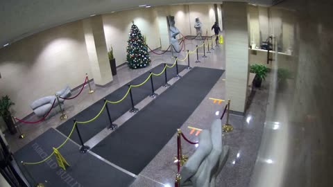8002FCOB01MainLobby_2021-01-06_18h40min01s327ms.mp4