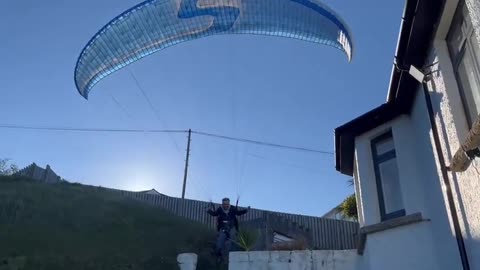 paraglider garden launch