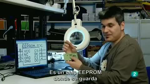 Obsolescencia programada. COMPRAR TIRAR COMPRAR (DOCUMENTAL)