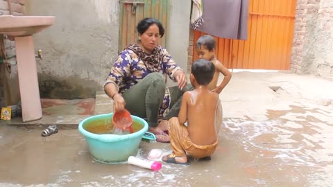 Bathed My Babies - Married Women Lifestyle in Village - Pakistani Mother Love Her Baby - family Vlog