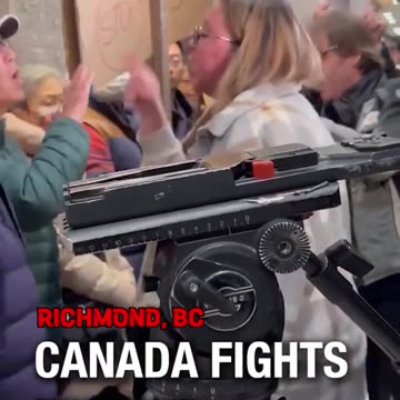 Racist Karen Goes Off At Concerned Citizens