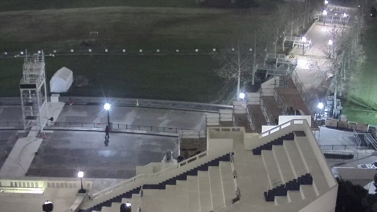 0945USCSRFWestRoof_2021-01-05_21h40min01s317ms.mp4