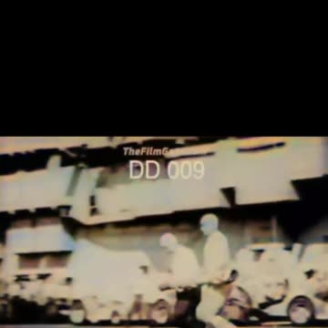 US Navy Corsair drops rocket landing on carrier unexpected #Colourized footage🇺🇸 🚀 ✈️ 🎥