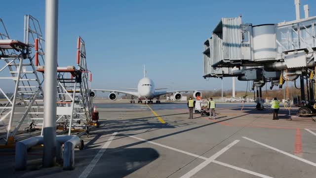 Airplane take off and landing