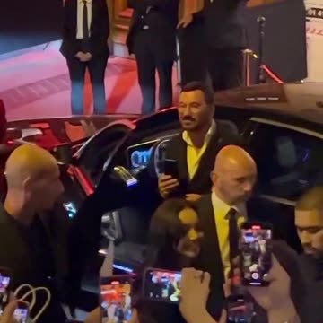 Lisa after Crazy Horse Paris Performance | Lisa BLACKPINK | she look very happy 😊 #lisa #blackpink