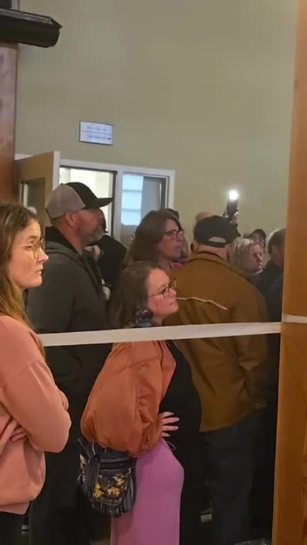 Anger and confusion at the Winnipeg 20/50 public meeting in Niverville