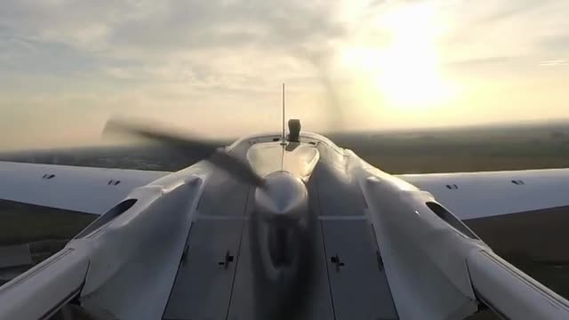 Luxury #1 Flying Car - (Fiction Becomes Reality)