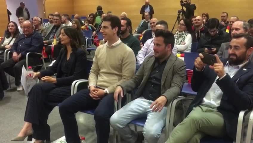 Los CDR se rinden ante los candidatos de VOX por el Maresme (Barcelona) (2)