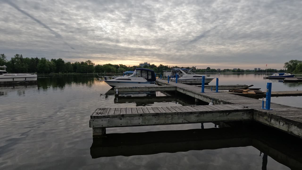 🚢 Dows Lake Marina In Ottawa 🌊