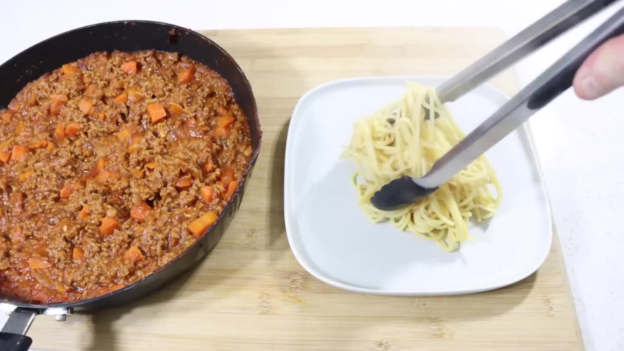 How To Make Authentic Spaghetti Bolognese