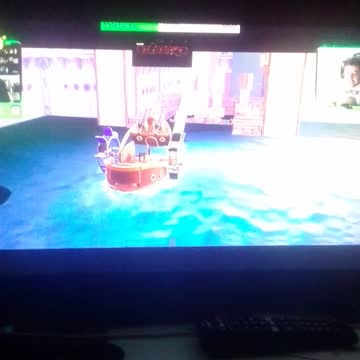 no barco enfrentando o monstro polvo pt2