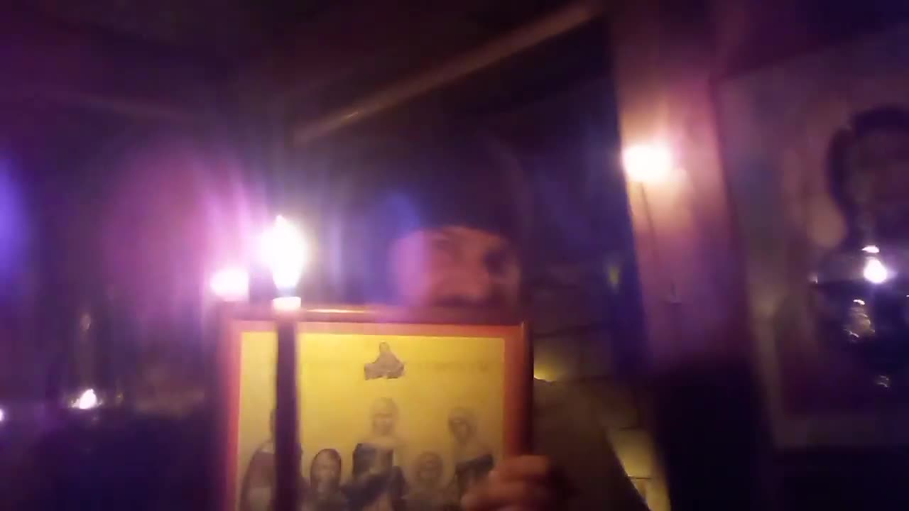 ΜΕ ΤΙΠΟΤΑ ΚΑΙ ΜΕ ΚΑΝΕΝΑΝ