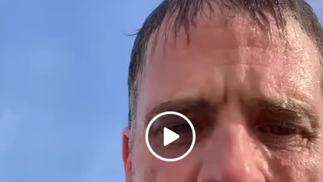 Hunter Biden Loses His Pants