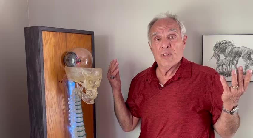 The body is electric 1