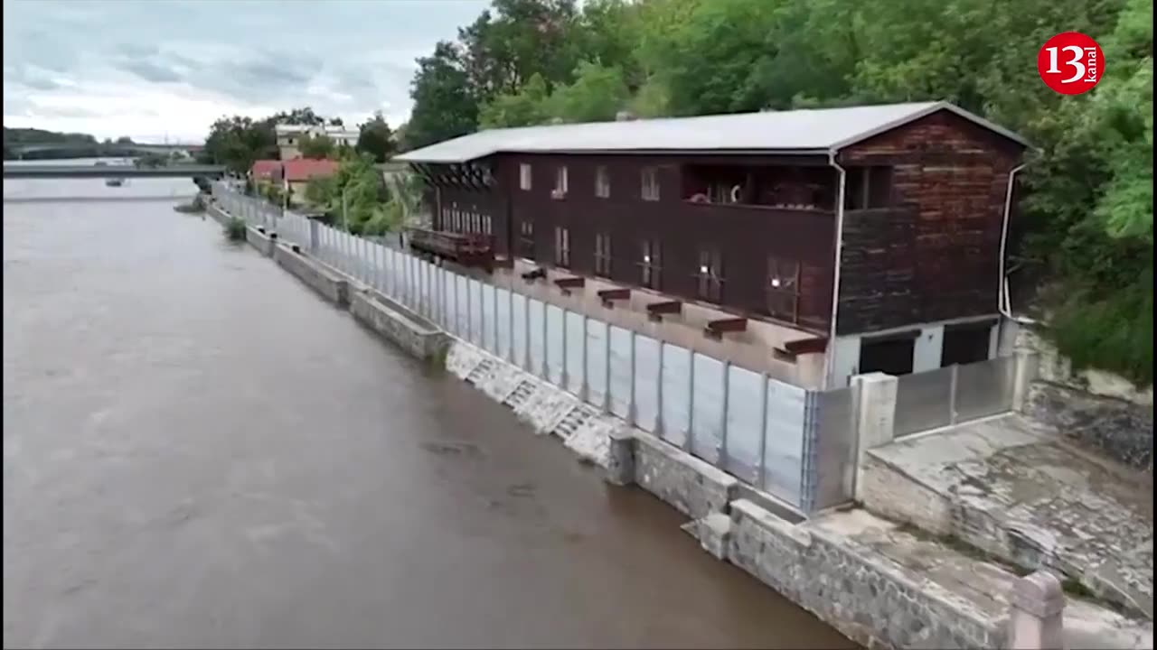 Czech army and police rescue people from flooded town of Jesenik