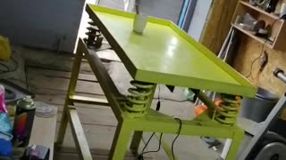 vibrating table