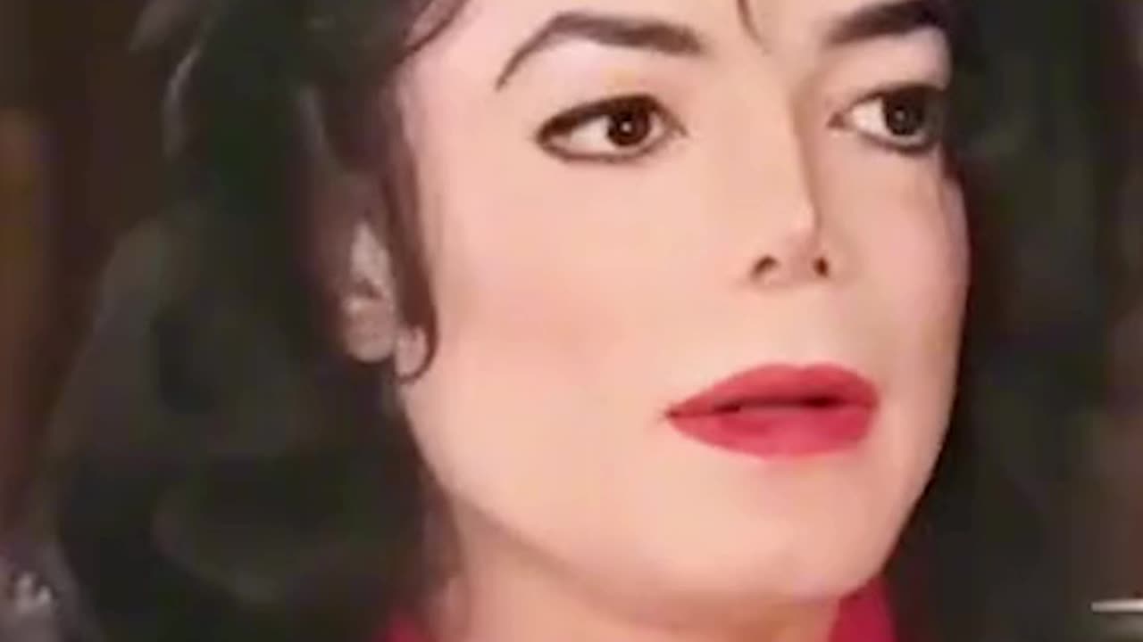 Michael Jackson talks for the first time about his skin turning white