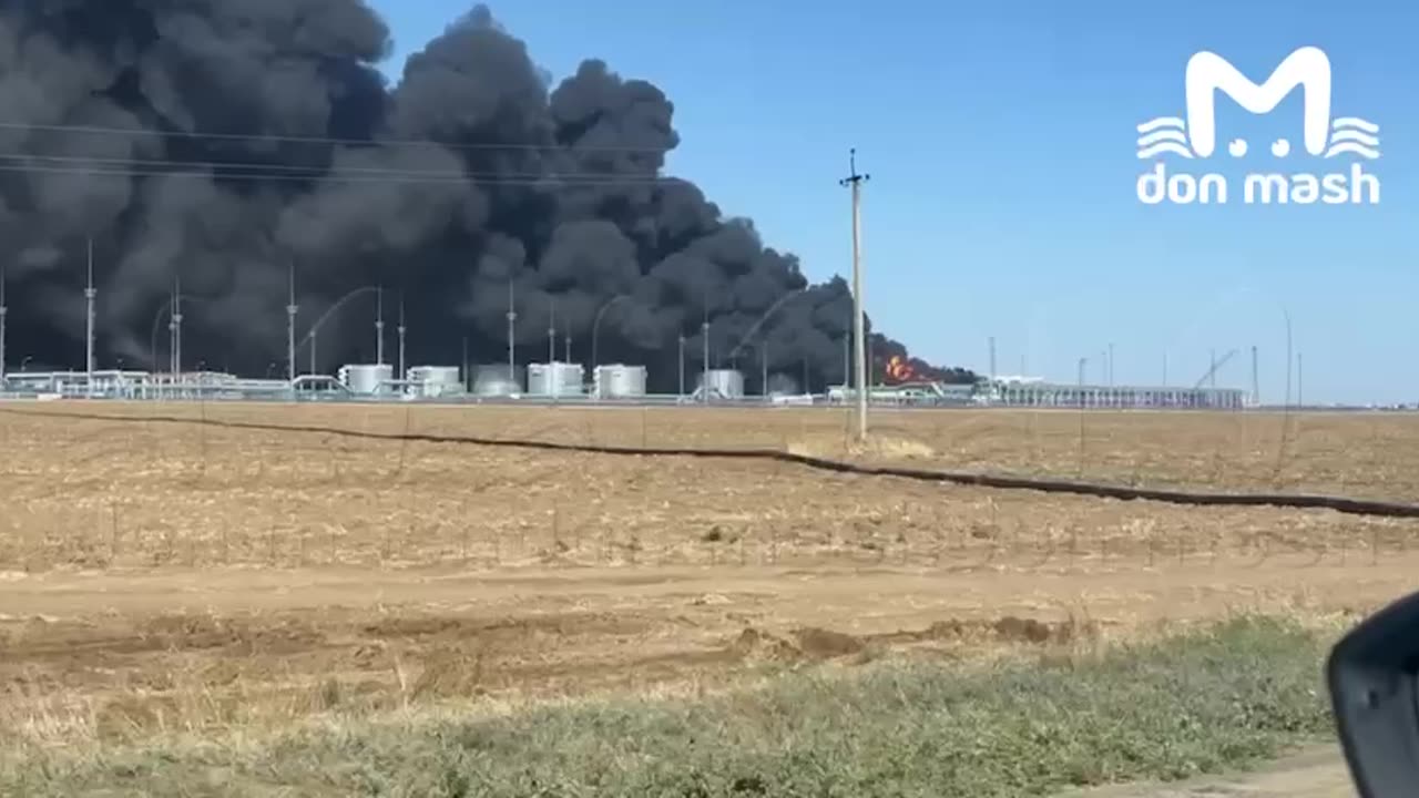 🔥🫣 Another fuel tank exploded at an oil depot near Rostov. The depot continues