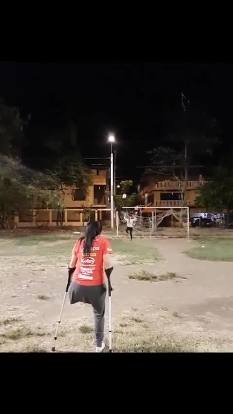 amputee women and play ball