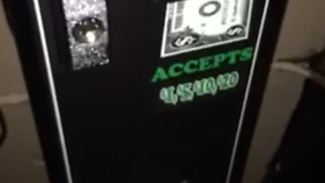 Nsfw reviewed guy peeing on money dispenser