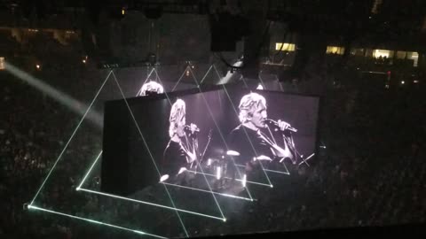 Roger Waters - Two Suns in the Sunset 7-30-2022 Minneapolis