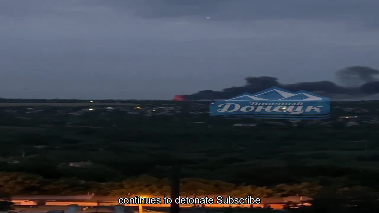 ️At dawn, the destroyed enemy warehouse in the occupied Makiivka continues to detonate. Subscribe